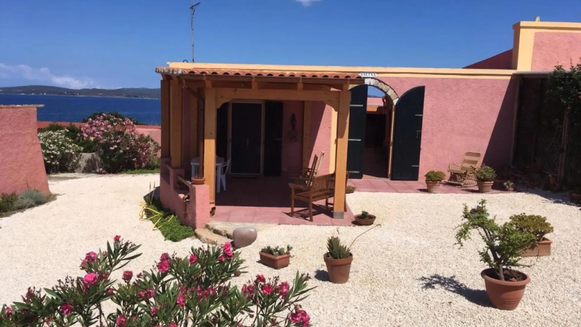 شقة Wohnung In Calasetta Mit Grill Und Garten إيطاليا
